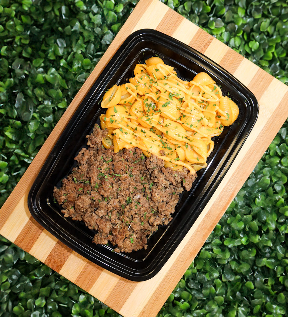 Garlic Butter Steak & Mac